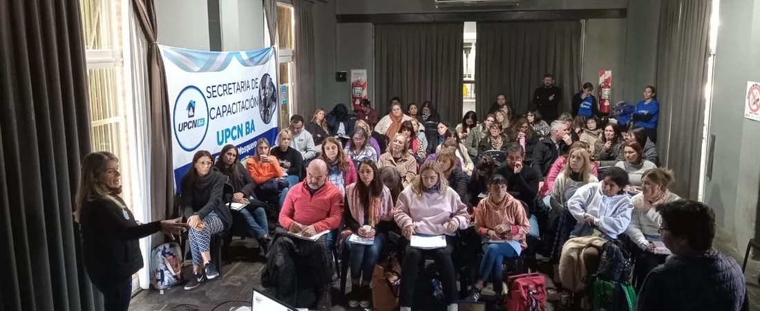 UPCNBA realizó en Mercedes una jornada de capacitación sobre licencias médicas para directivos y docentes