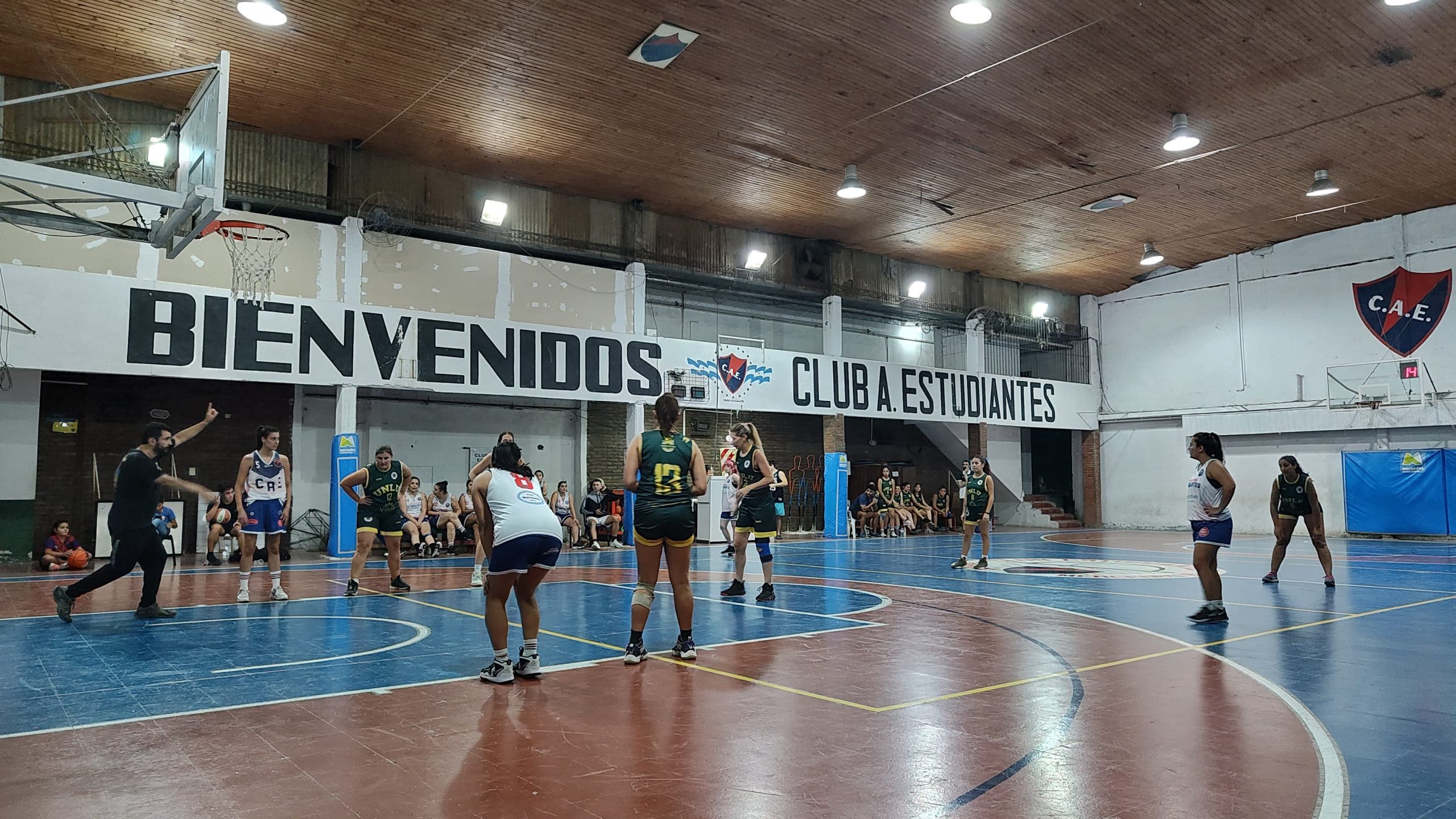 Habrá cuadrangular de básquetbol femenino en Estudiantes