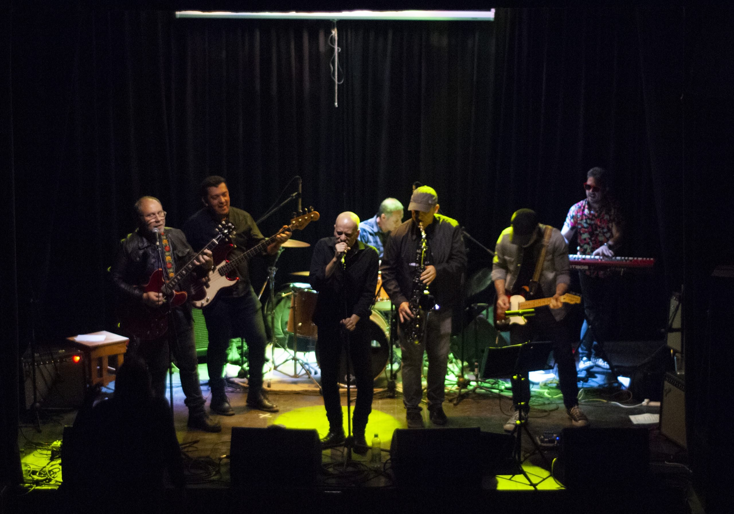 El Blues copó La Trocha en una gran noche musical