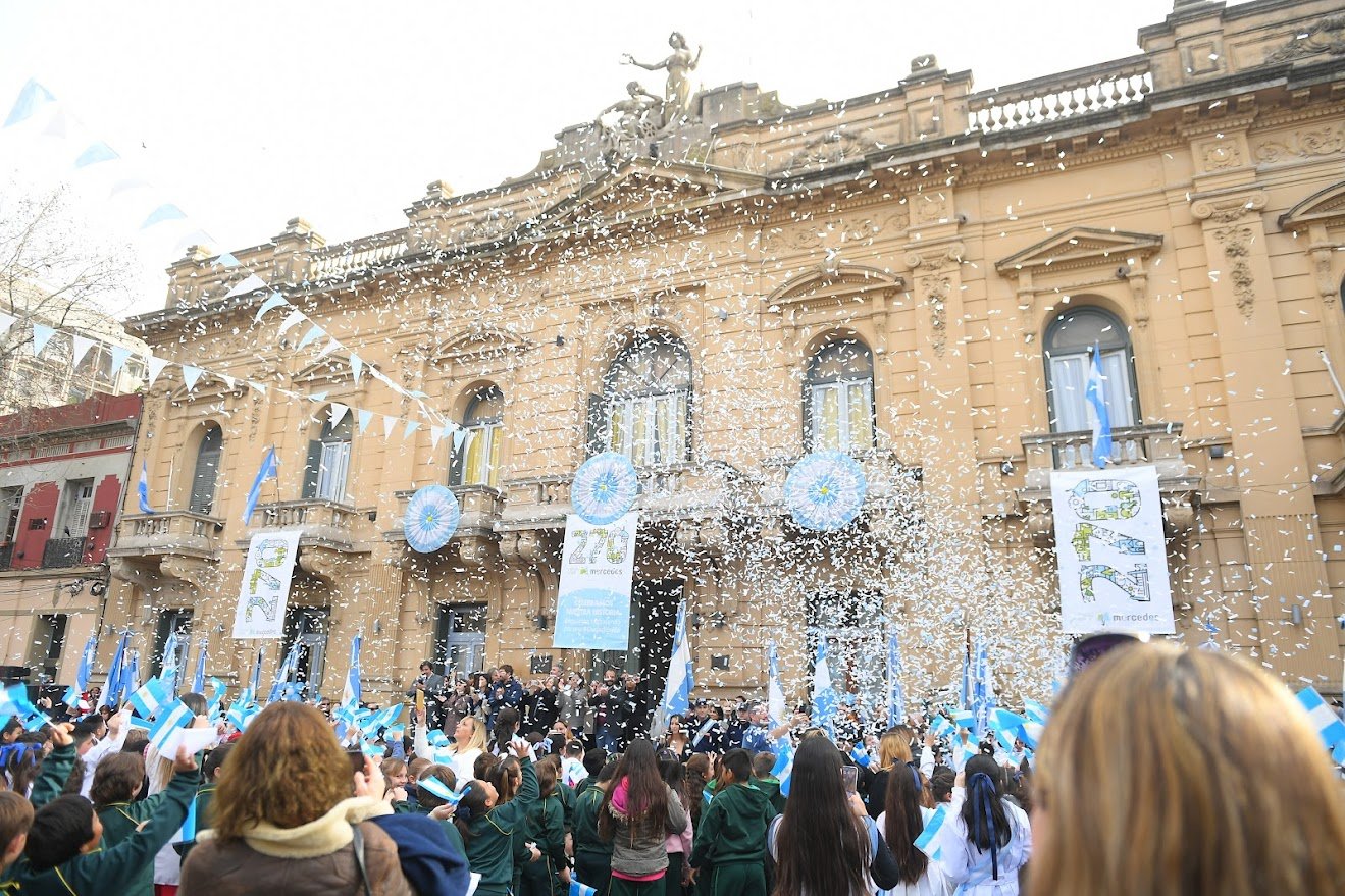 El 20 se realizará una nueva “Promesa a la bandera” frente al Palacio Municipal