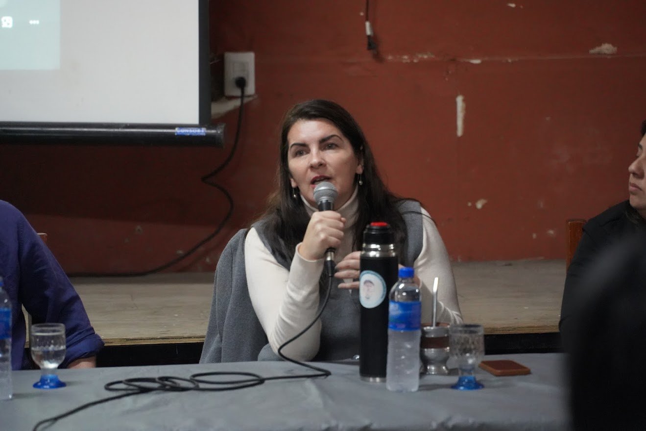 Intendente de Moreno, Mariel Fernández, pasó por Mercedes en aniversario de Eva