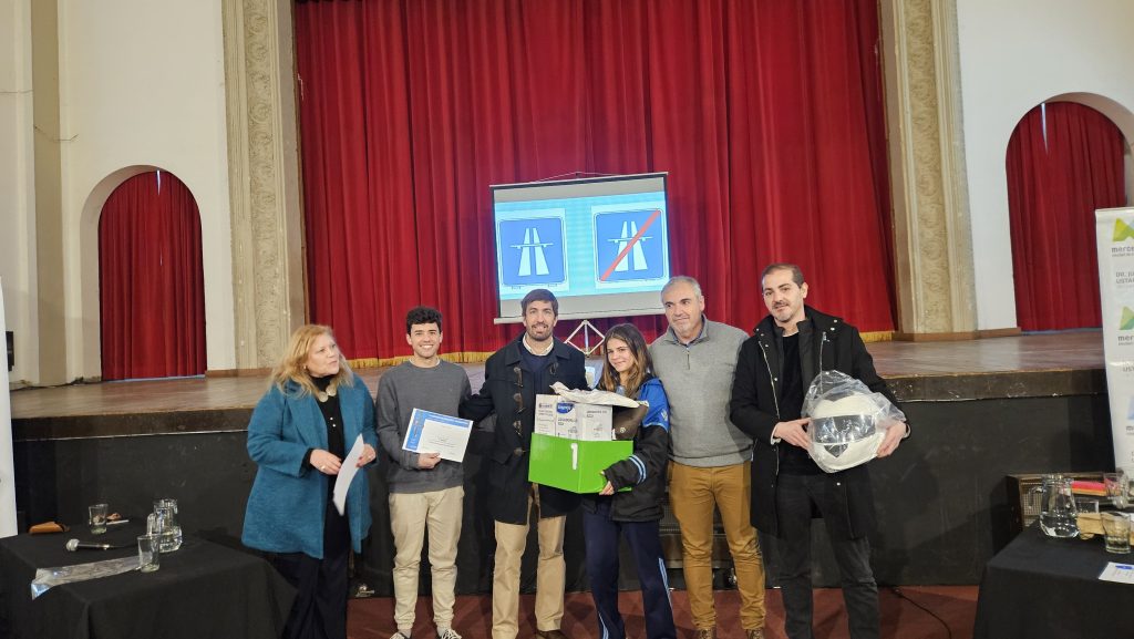 Jóvenes protagonistas de la final de las Olimpiadas de Seguridad Vial