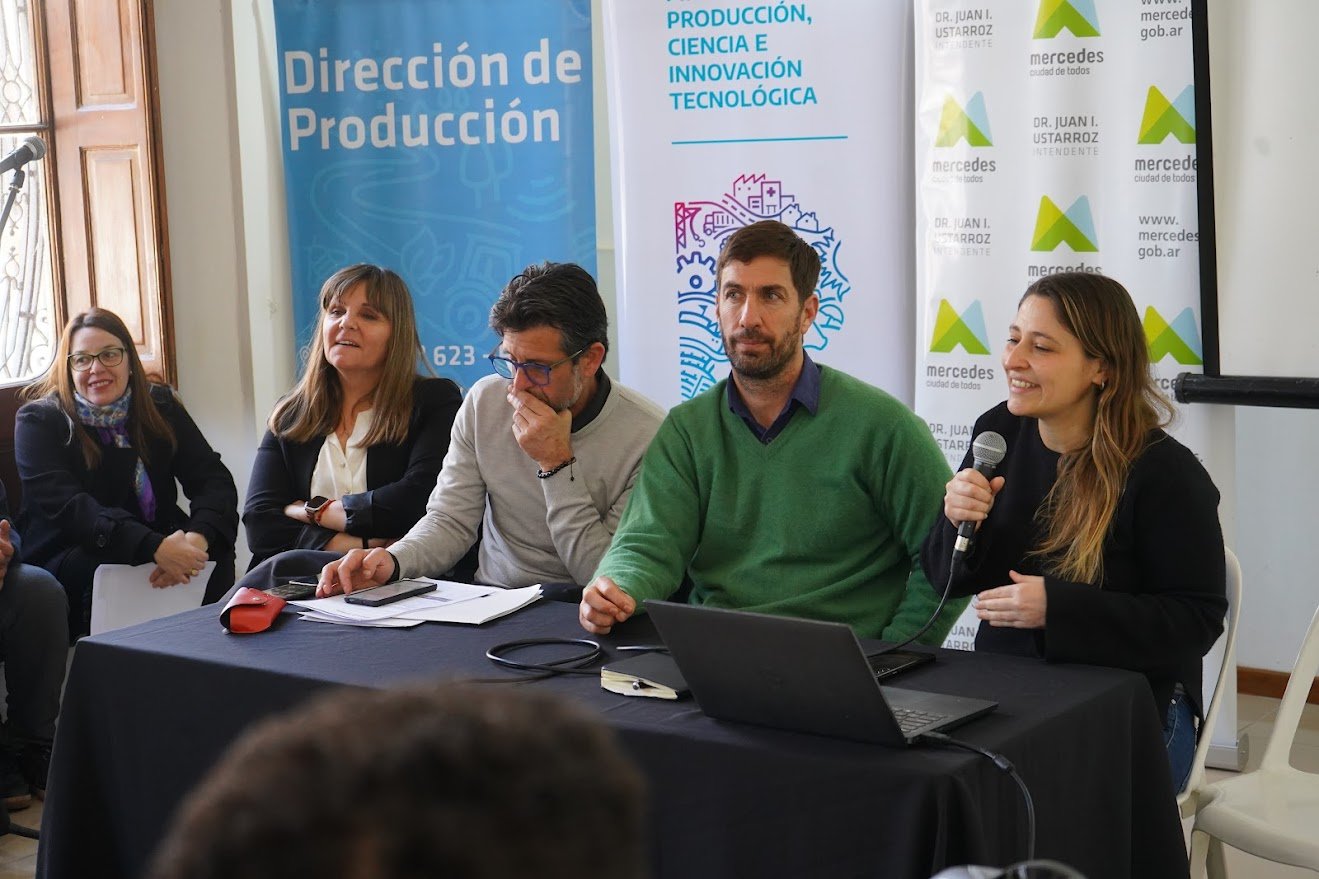 Ustarroz: “El Estado debe favorecer el desarrollo de las ideas productivas”