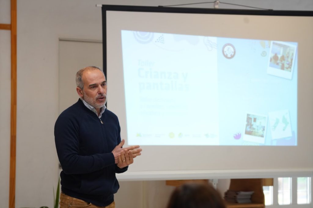 Educación y Salud municipal coordinan actividades con instituciones de la primera infancia