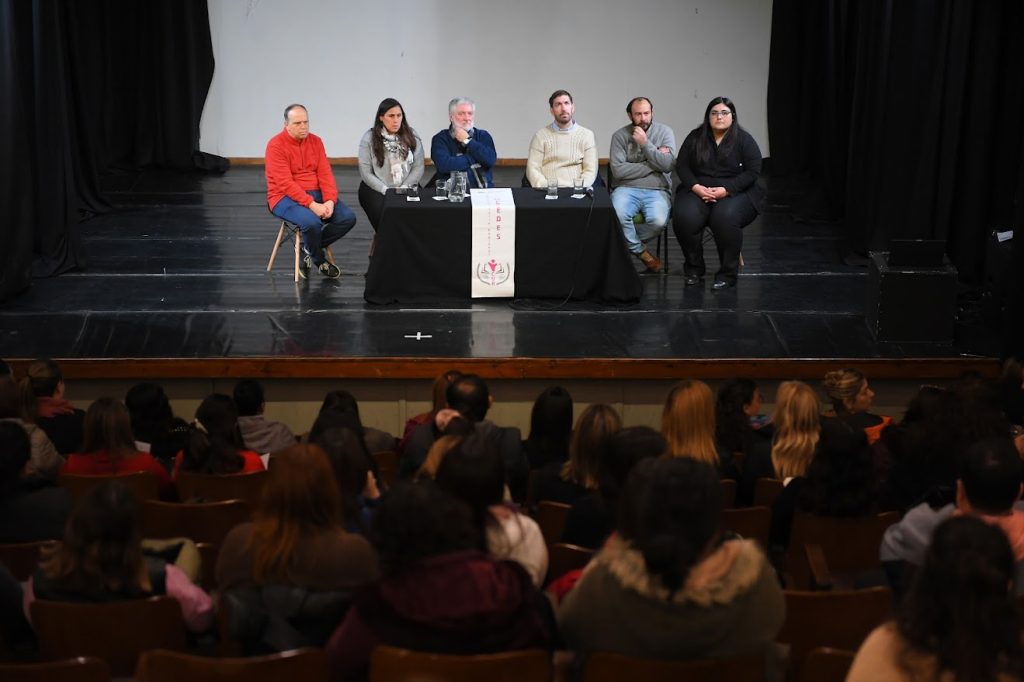 Ustarroz dio inicio a una nueva carrera universitaria en Mercedes