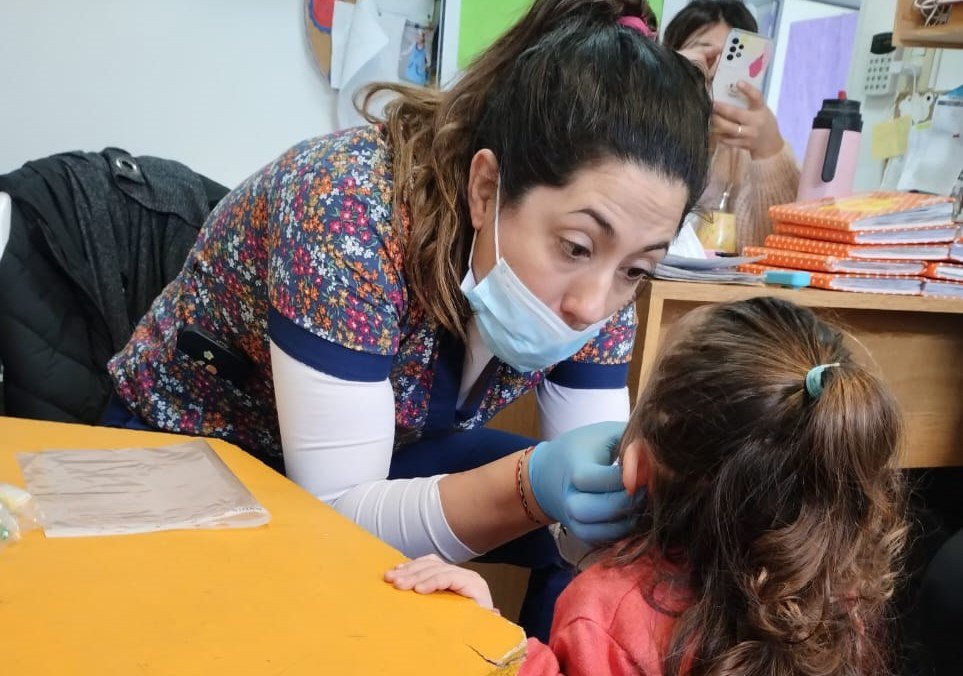 Secretaría de Salud continúa trabajando en las escuelas