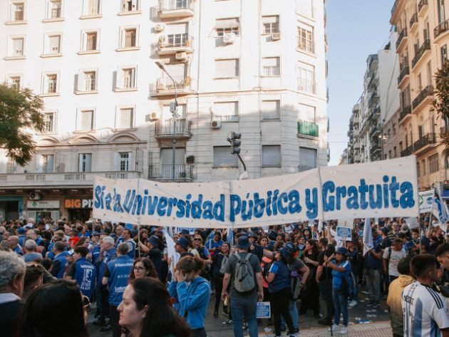 La UNLu convoca a la segunda marcha federal en defensa de la Universidad Pública