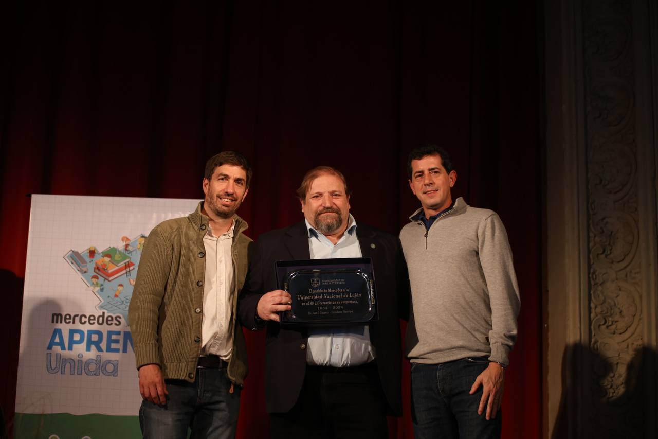 Reconocimiento a la UNLu por el aniversario de su reapertura