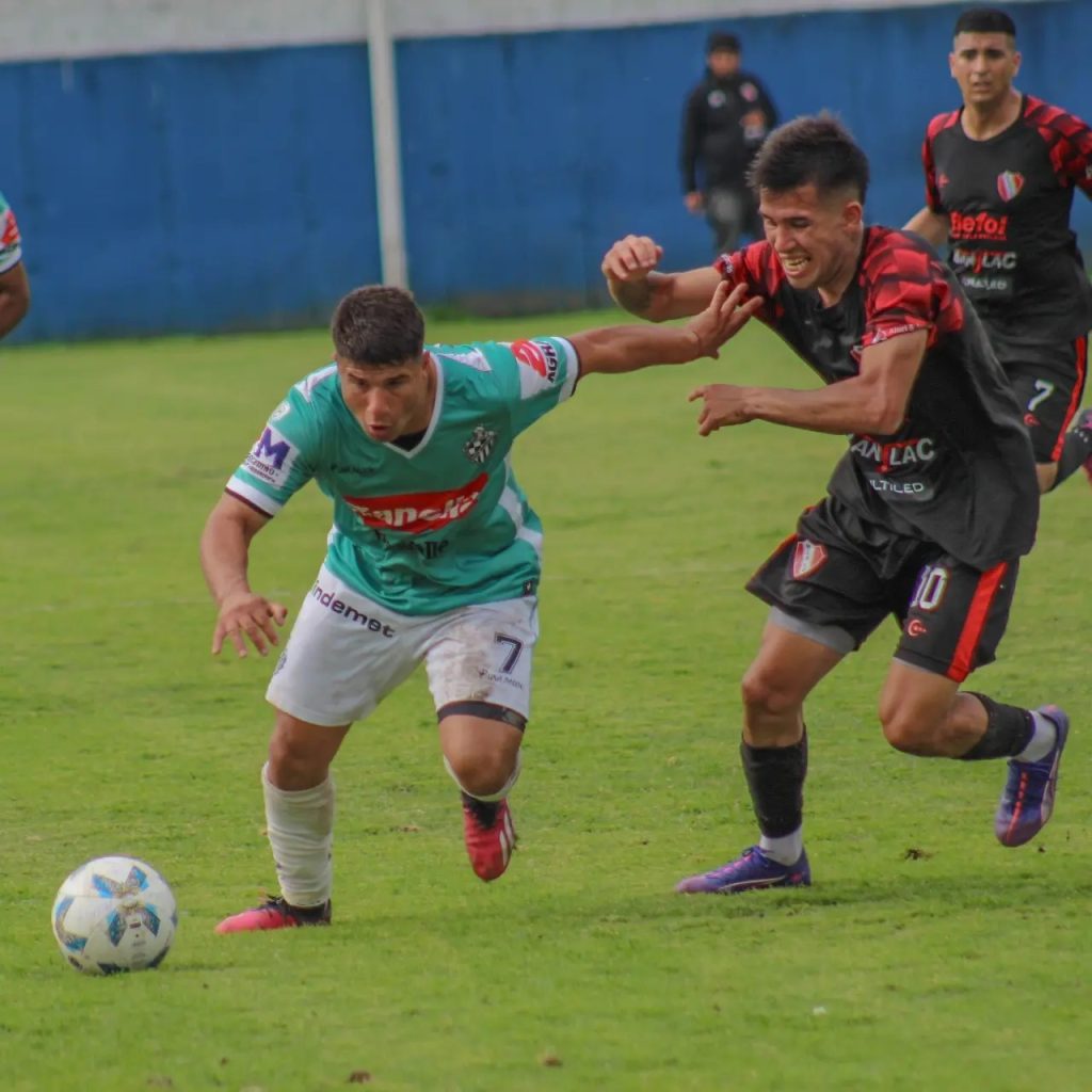 Club Mercedes empató de visitante ante Muñiz 