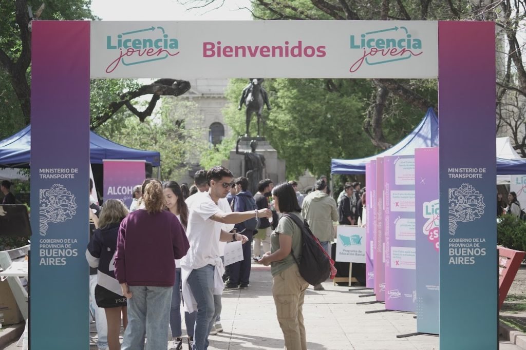 500 alumnos pasaron por el programa "Licencia Jóven" en Plaza San Martín