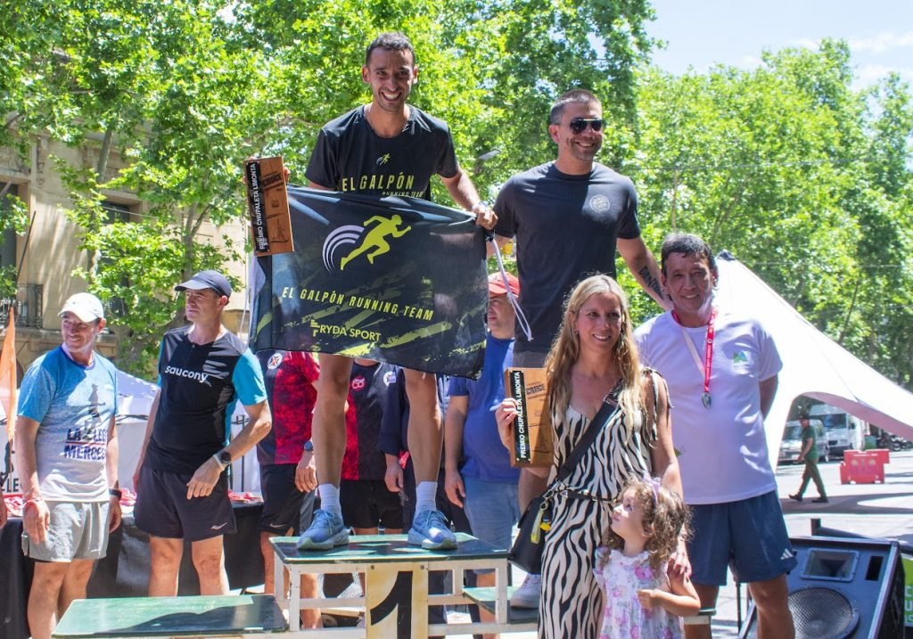 Multitudinaria maratón Todos por Bomberos”