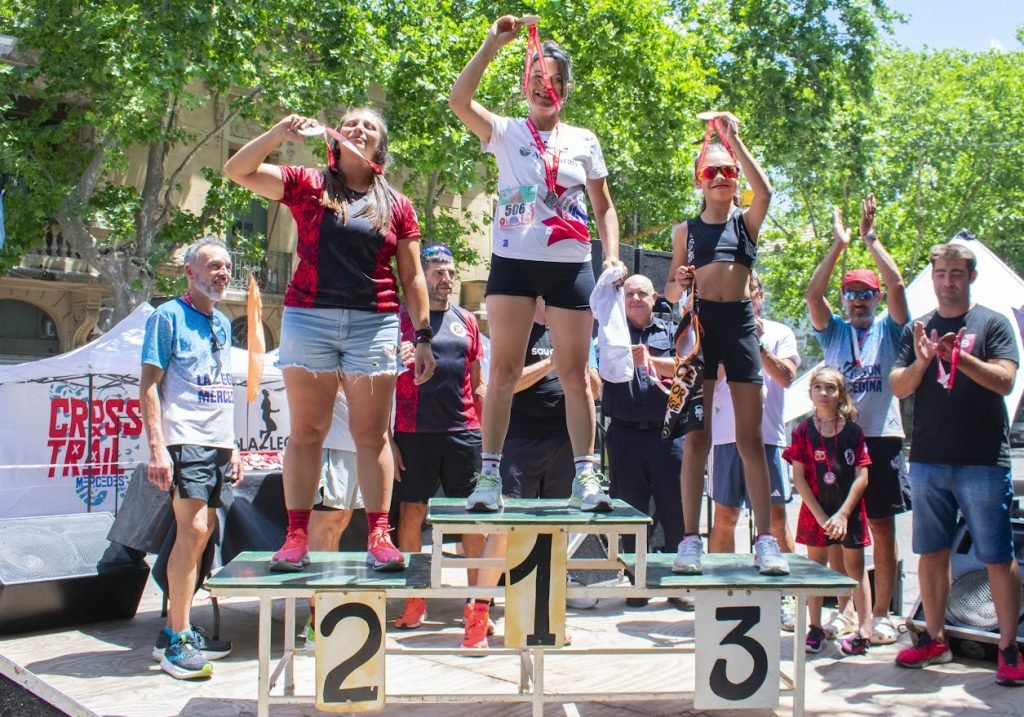 Multitudinaria maratón Todos por Bomberos”
