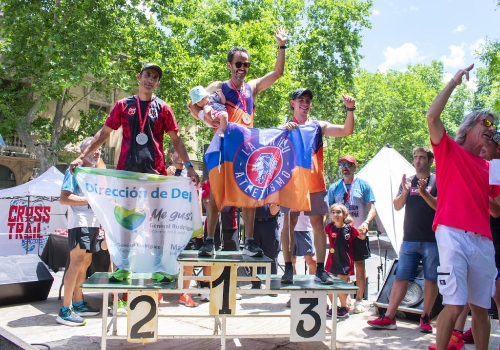 Multitudinaria maratón Todos por Bomberos”