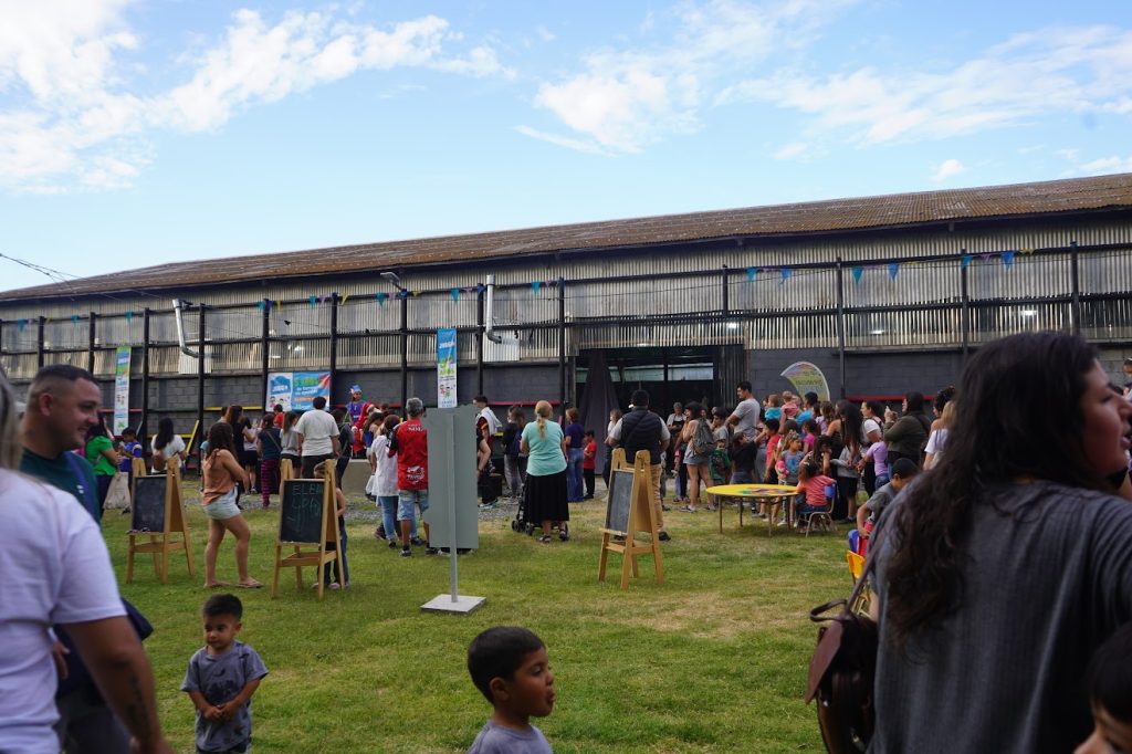 Estación Juego recibió a las familias y a Papá Noel