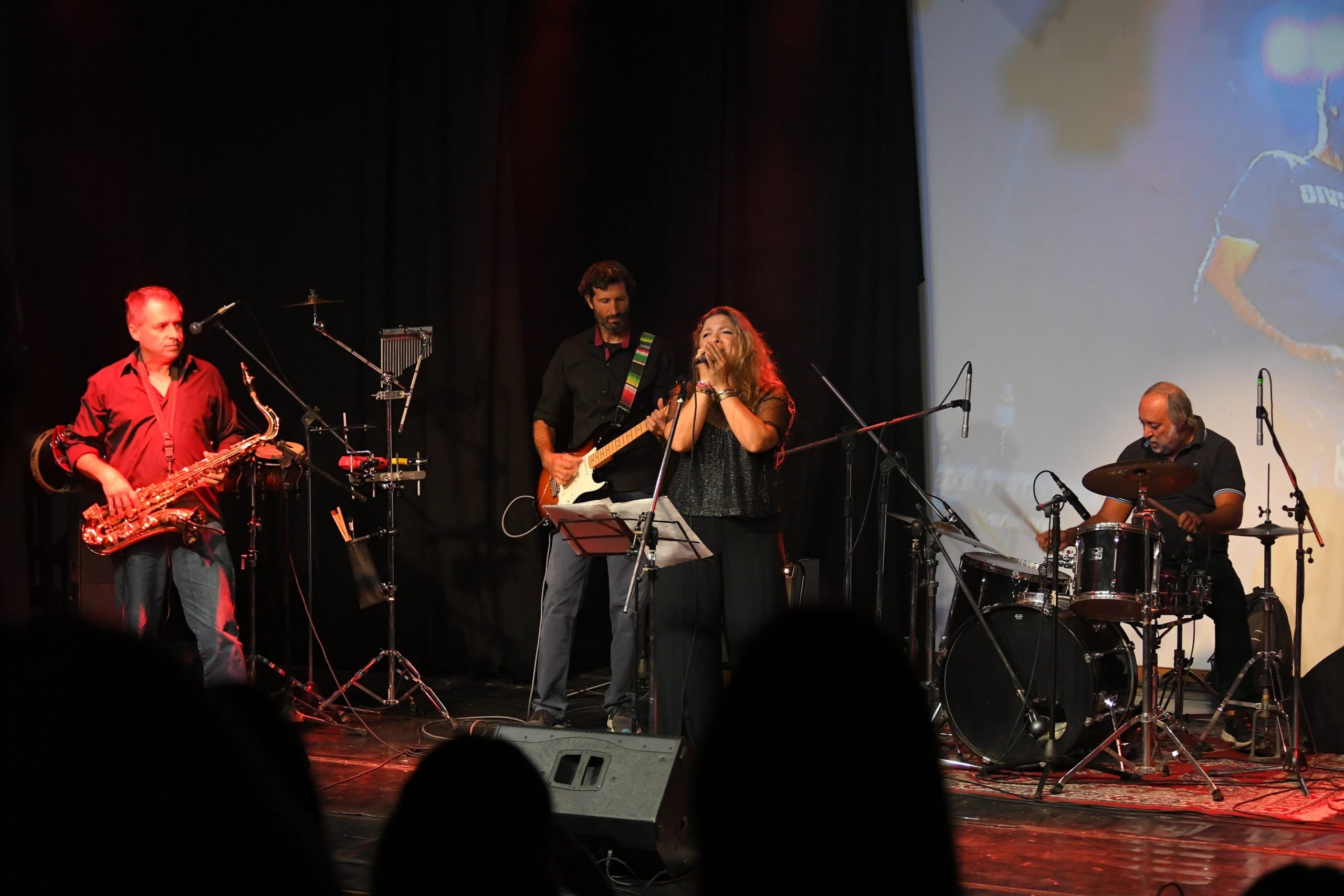 Gran noche de “Rock en el Argentino”