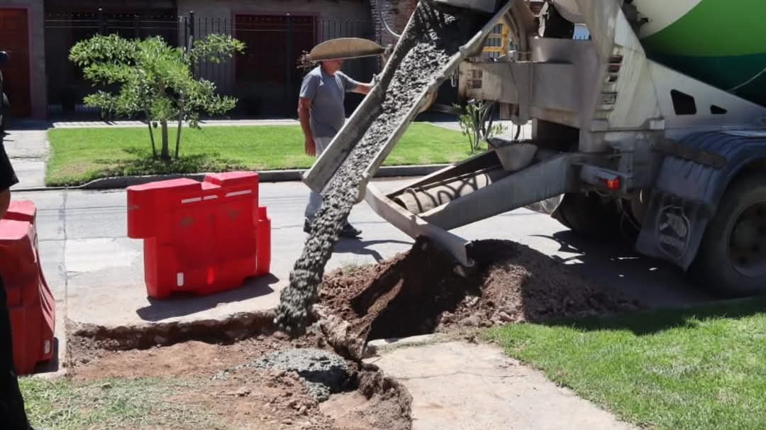 Inician obra de reparación de calzada y bacheo