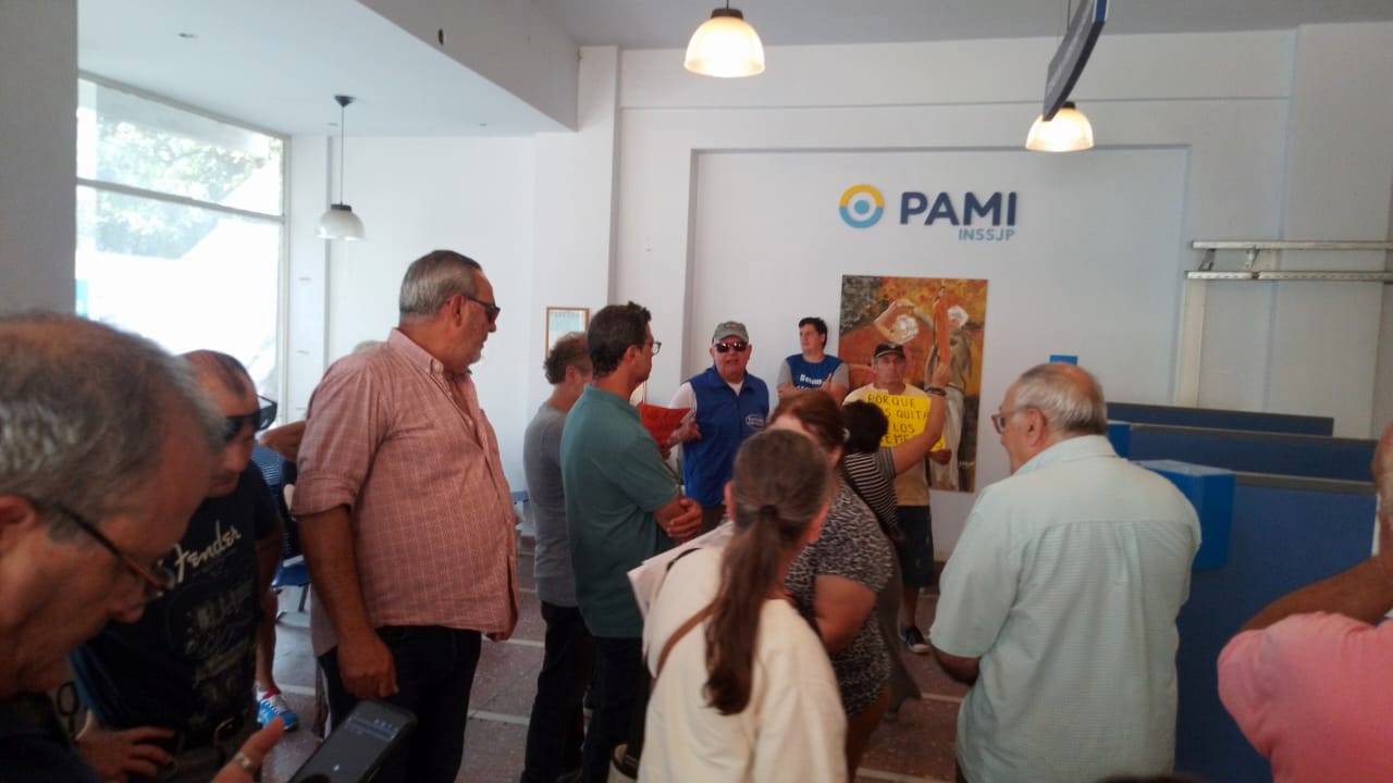 PAMI Mercedes: nueva jornada de reclamo con apoyo sindical