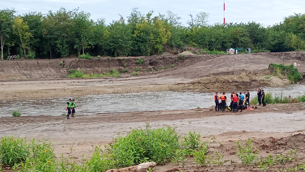 Luján: buscan intensamente hombre que se tiró al Rio