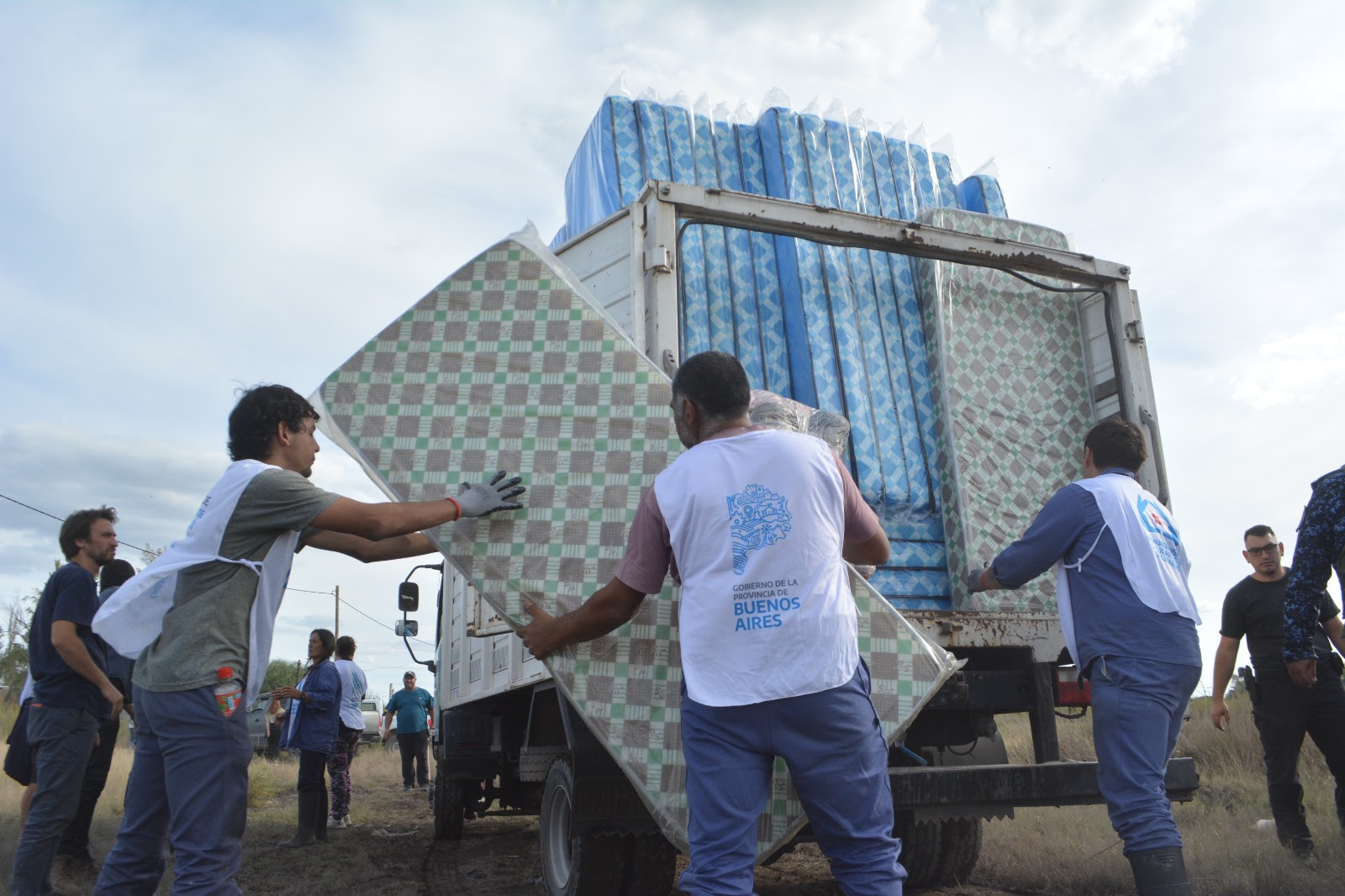 Llegó el camión 100 de la provincia a Bahía Blanca