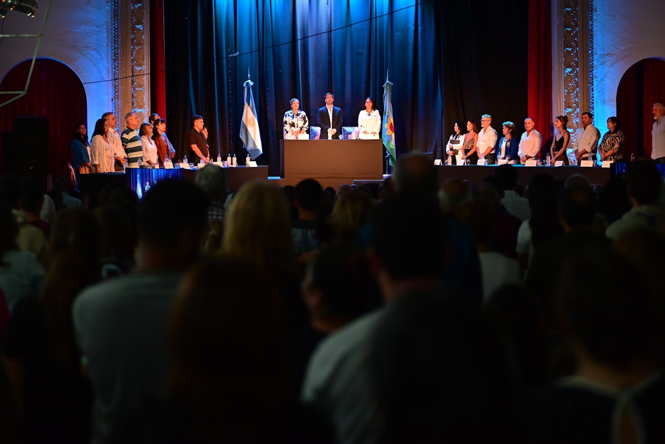 Anuncios y análisis del intendente Ustarroz en el inicio de sesiones