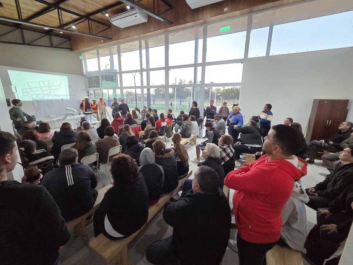 En barrio San Martín avanza la obra de construcción de red cloacal