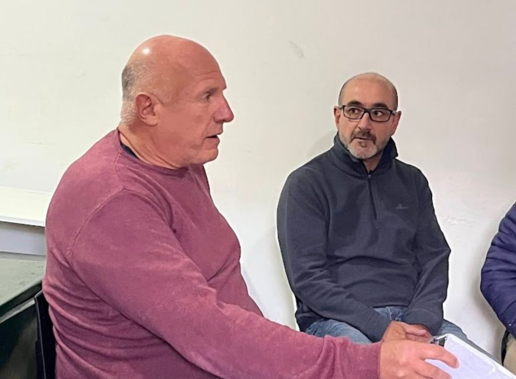 Gowland: Bomberos se reúnen para avanzar con el destacamento