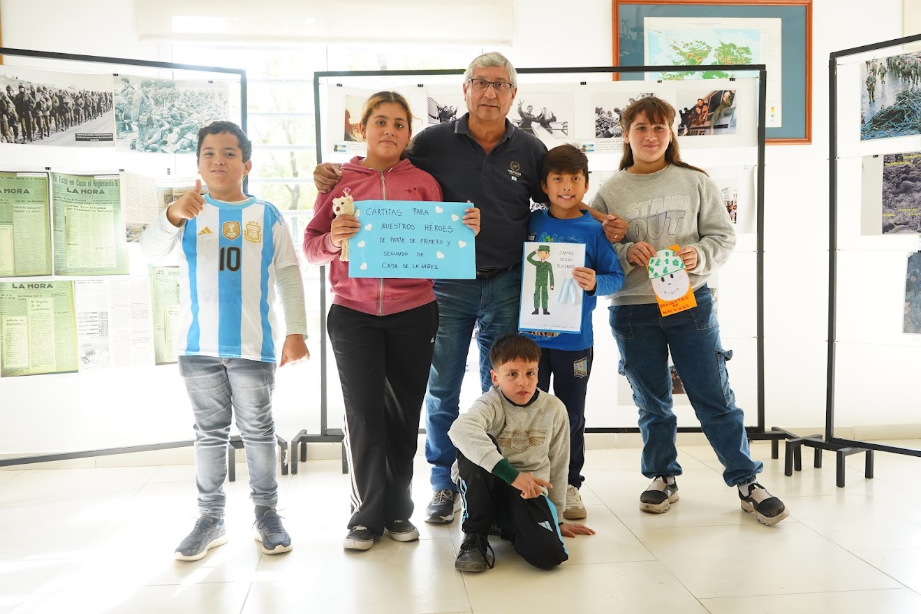 Veteranos recibieron a las y los niños de Casa de la Niñez y Recreo