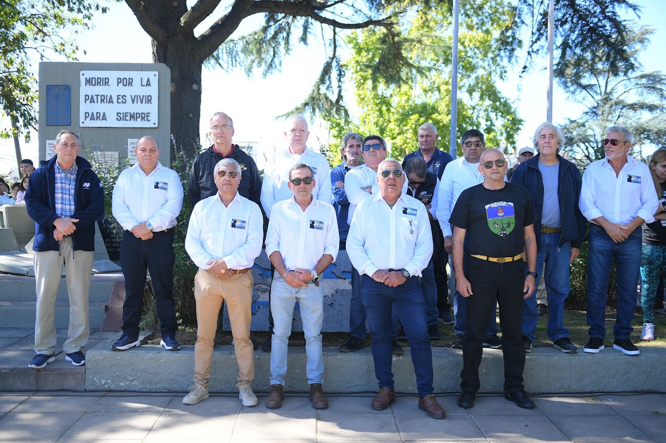 Muy asistido acto por Malvinas ratifica el apoyo a la causa y a nuestros héroes locales
