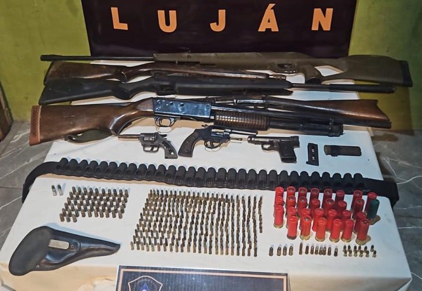 Cayó Joven por Robo en Open Door: Hallan Arsenal y Actúa la Justicia Mercedina