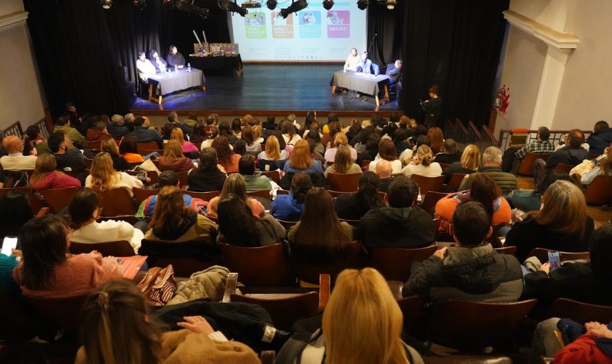 Ustarroz agradeció “la participación” para mejorar el sistema educativo