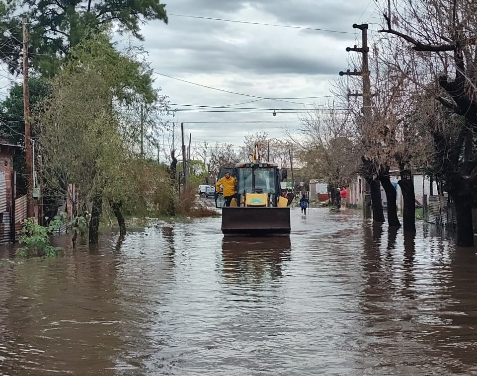 Operativo de emergencia - Municipalidad de Mercedes - Inundados en Mercedes.