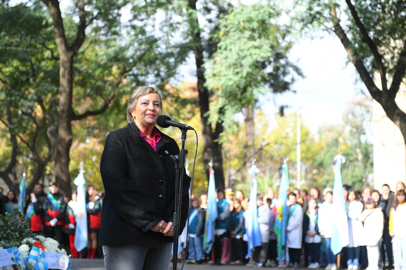 Se conmemoró un nuevo acto por el 25 de Mayo