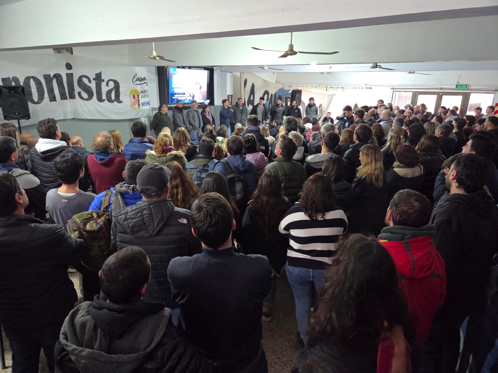 Unidad peronista: plenario y apoyo a Cristina