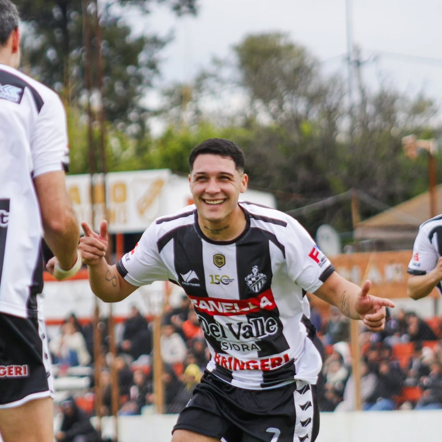 Amado - Club Mercedes