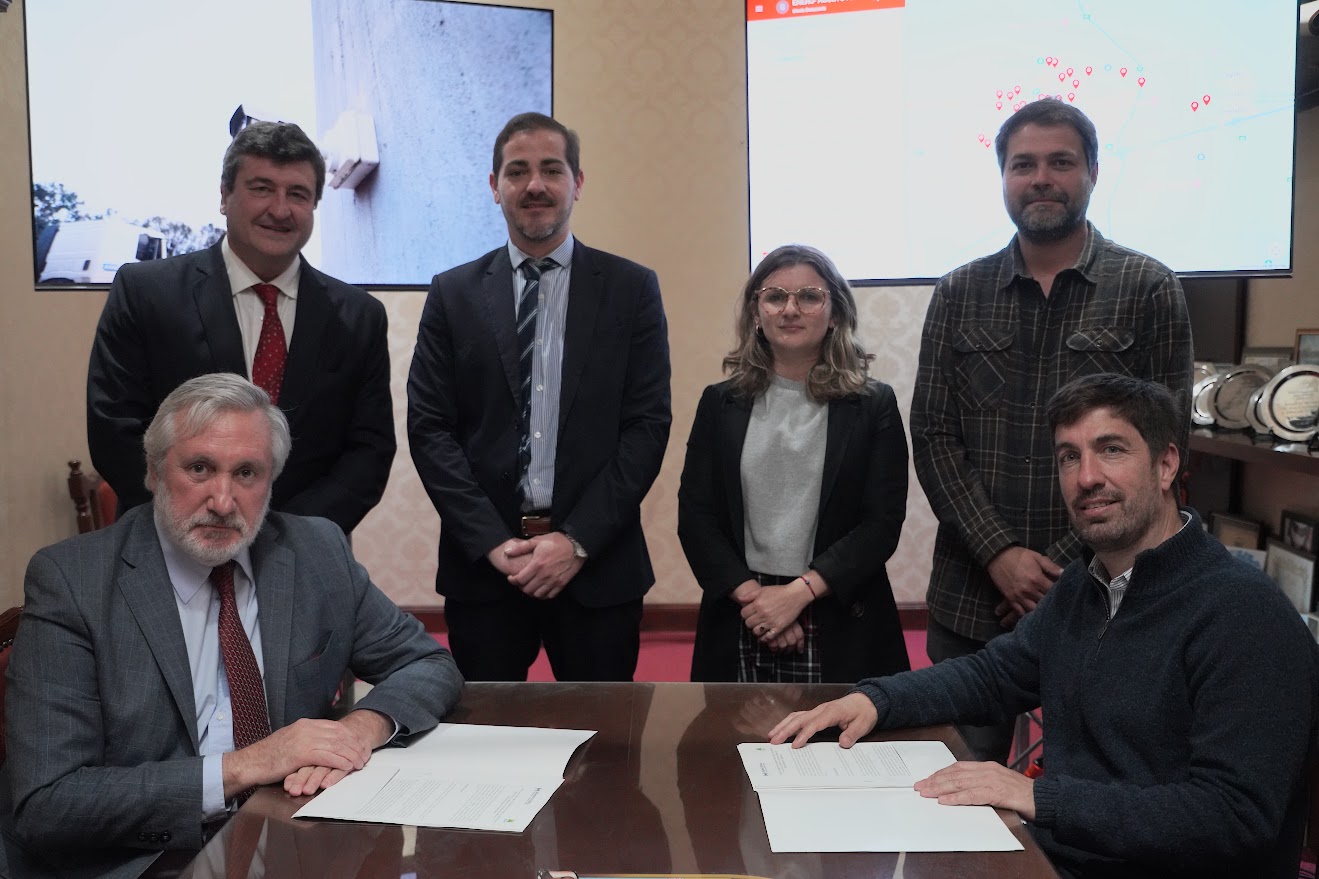 Ustarroz y Conte Grand firman convenio entre Municipio y Ministerio Público Fiscal