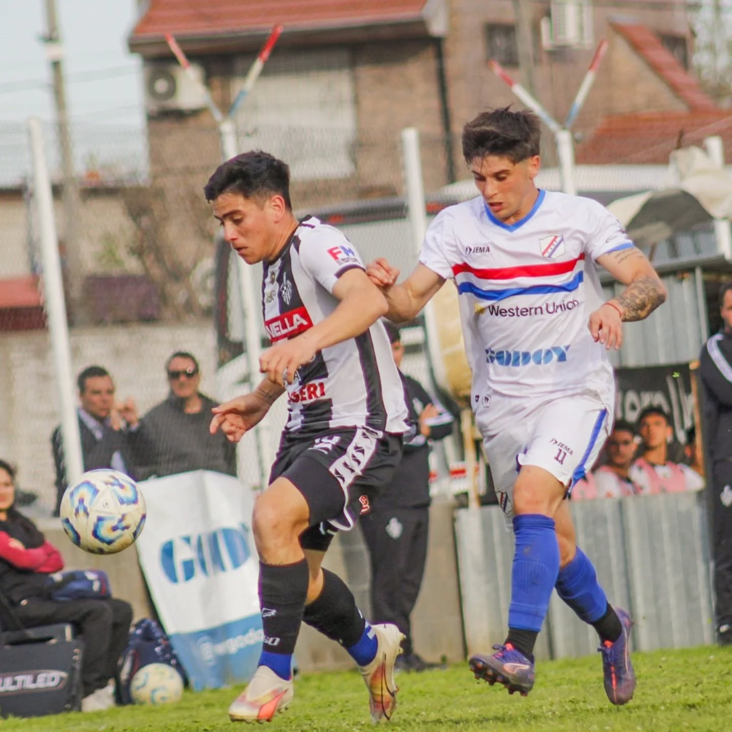 Club Mercedes empató con Deportivo Paraguayo