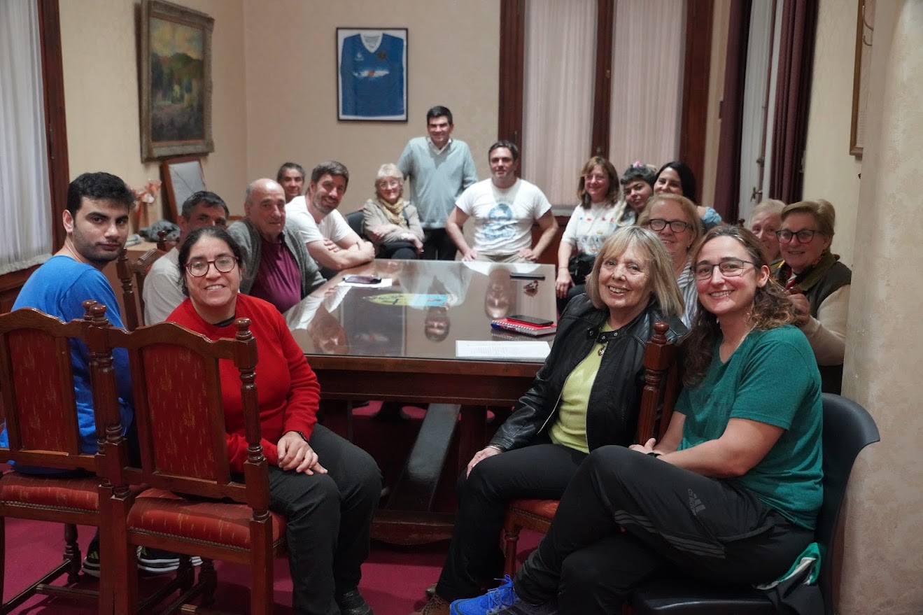 Instituciones unidas, municipio y otra cena solidaria en beneficio de CADIM