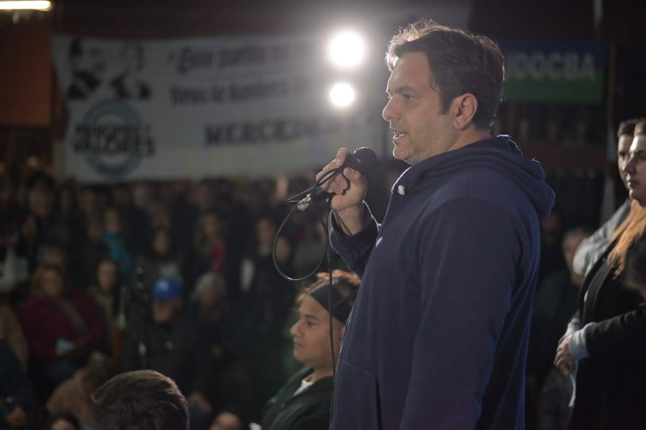 Multitudinario cierre de campaña de Fuerza Patria Mercedes