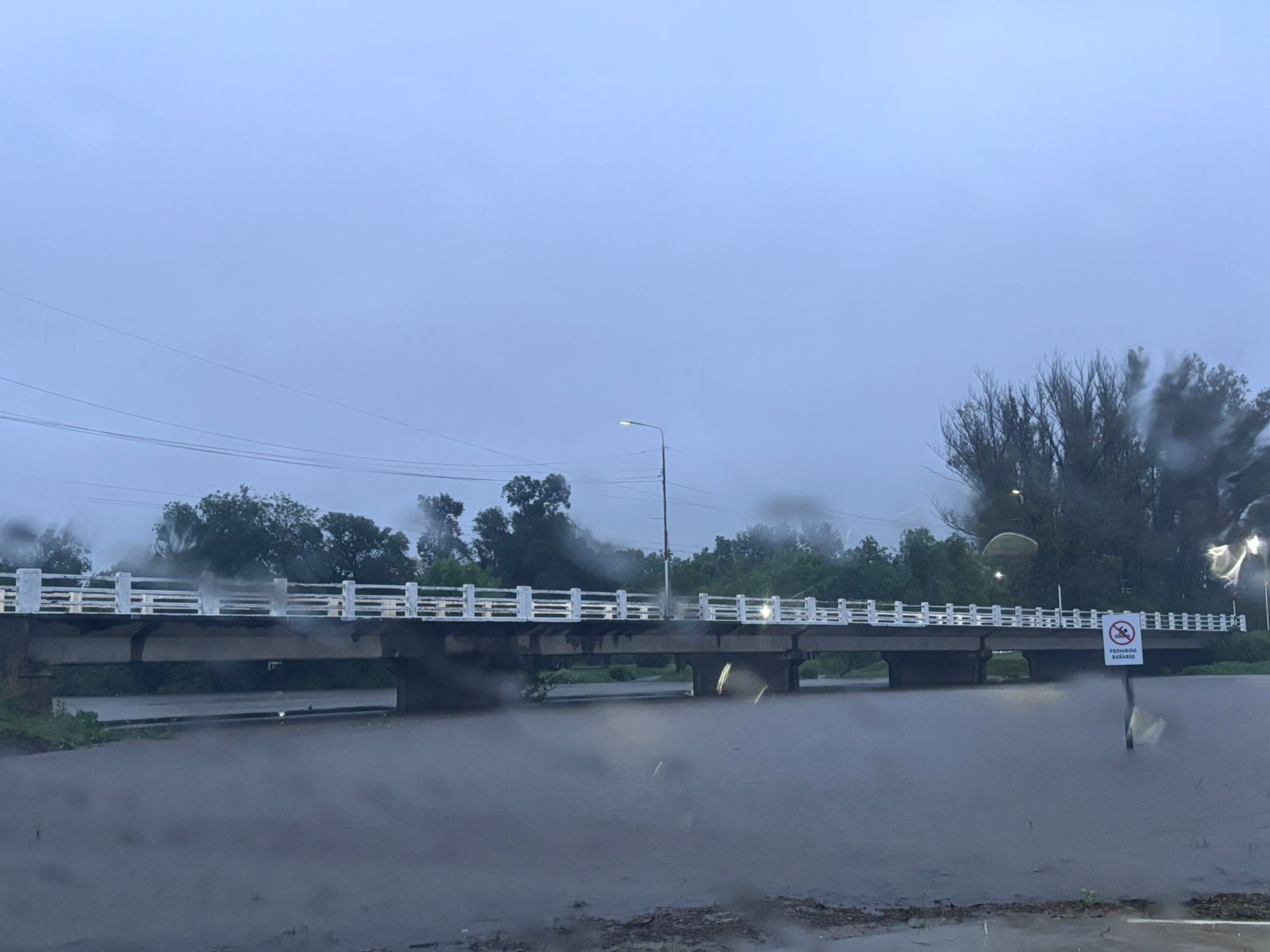 Alerta por Río Luján y lluvia