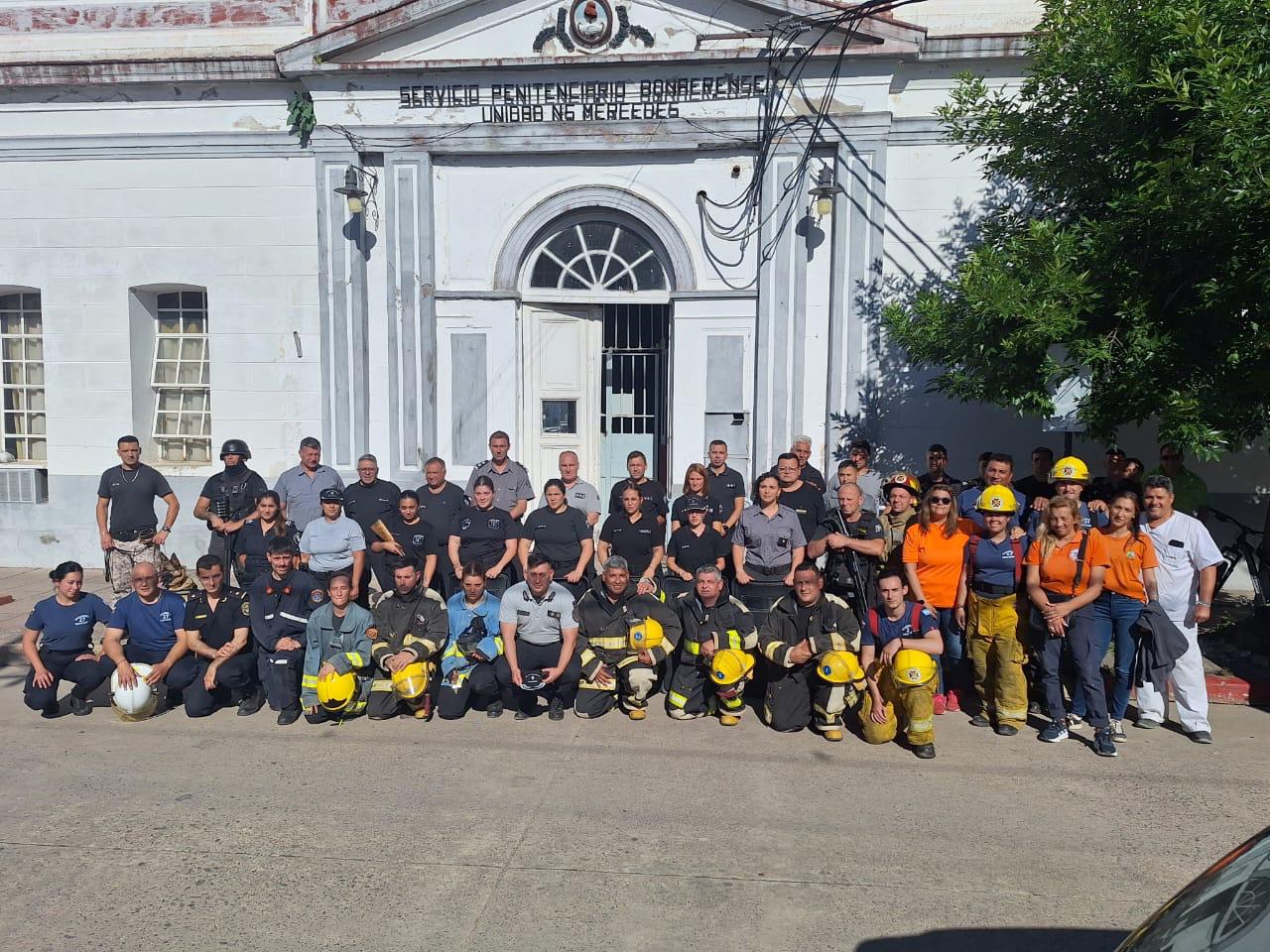 Realizan simulacro de incendio y emergencia en Unidad N°5