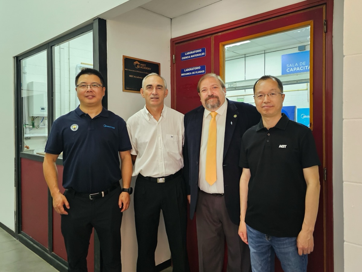 La UNLu potencia sus laboratorios de Ingeniería de la mano de Midea