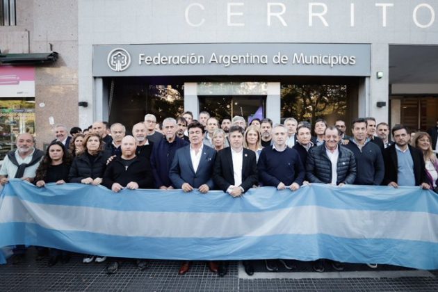 Larroque denunció que Nación adeuda $220 mil millones en alimentos