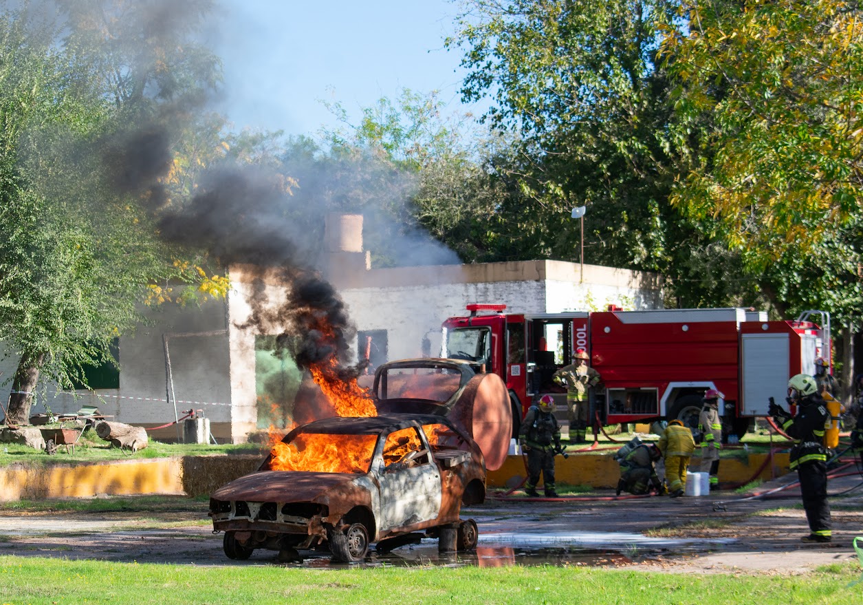Mercedes fue sede de capacitación regional en sobre riesgos de litio e incendios