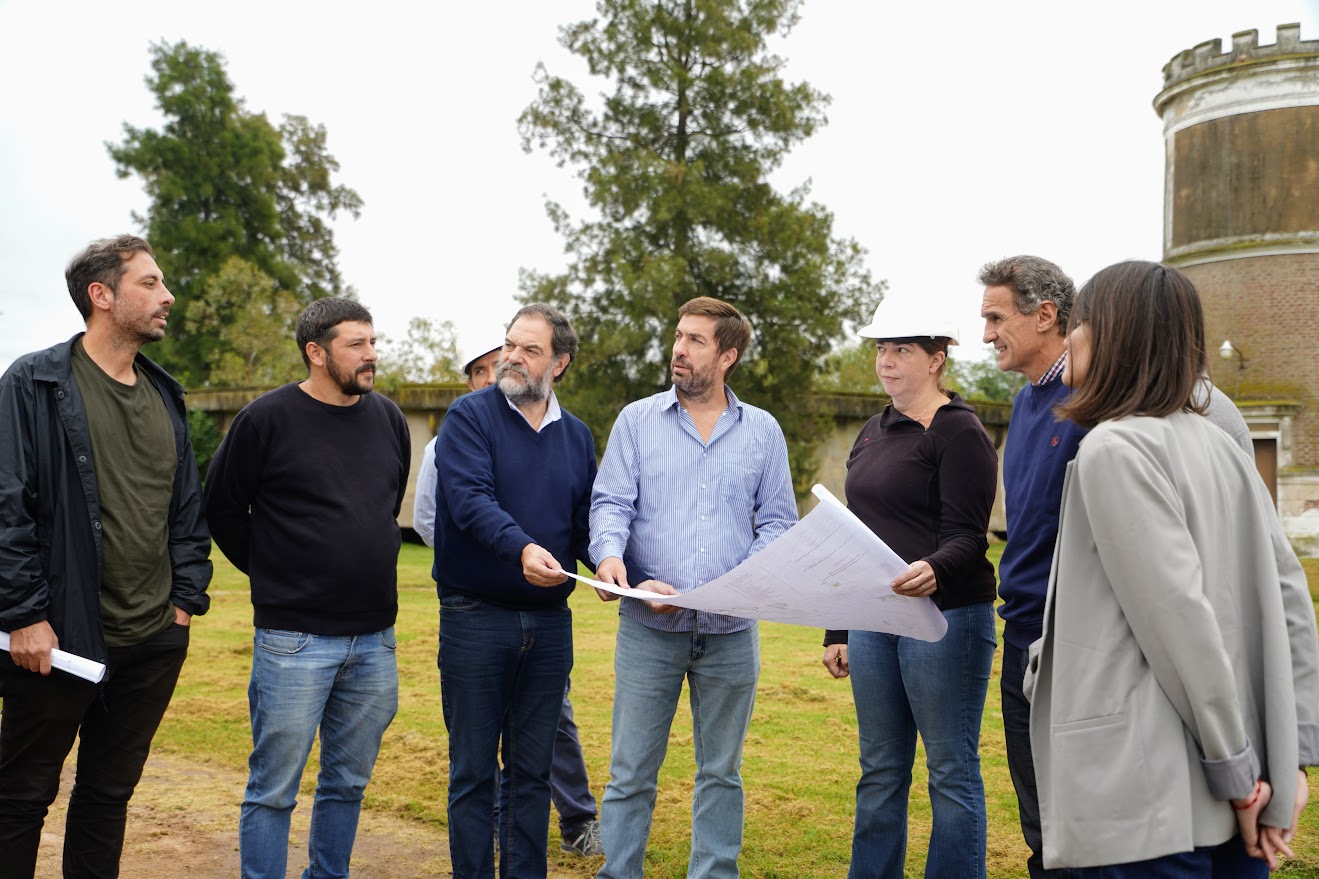 Ustarroz recibió a Katopodis y recorrieron obras y gestión por la ciudad