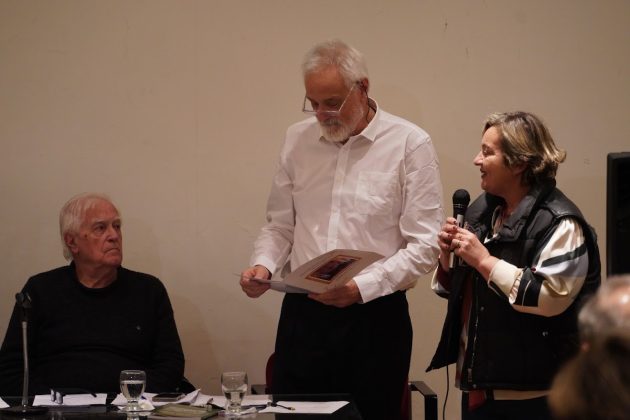 Ricardo Peyrás presentó su nuevo libro “Antes del olvido”