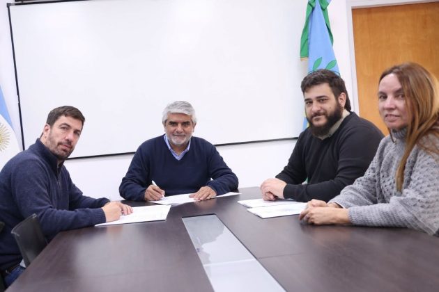 Educación y Trabajo: Ustarroz y Correa renuevan convenio por el Centro de Formación Laboral N°401