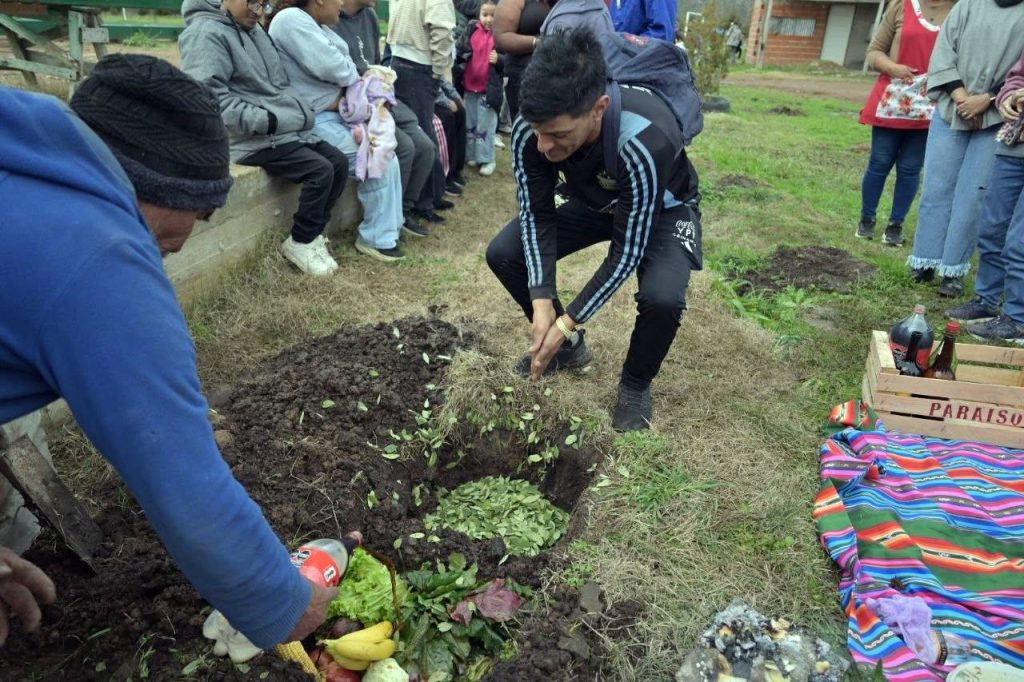 Se celebró la Pachamama por parte de la comunidad boliviana