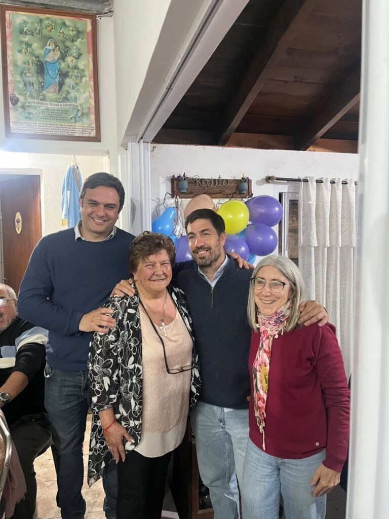 El Centro de Jubilados "21 de Septiembre" celebró su 14° aniversario junto a la comunidad