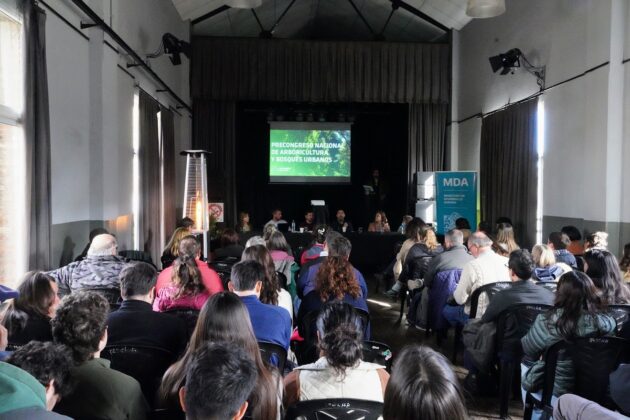 Mercedes fue sede de la Jornada Precongreso de Arboricultura y Bosques Urbanos con fuerte impronta regional