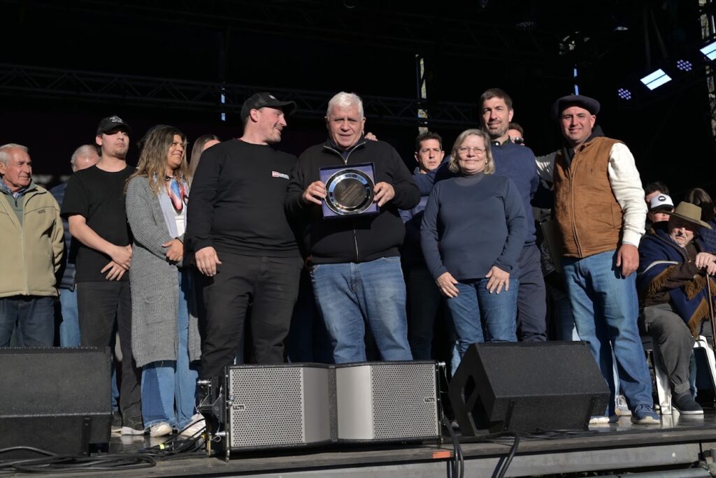 Familia Velasco, reconocida en la Fiesta Nacional del Salame